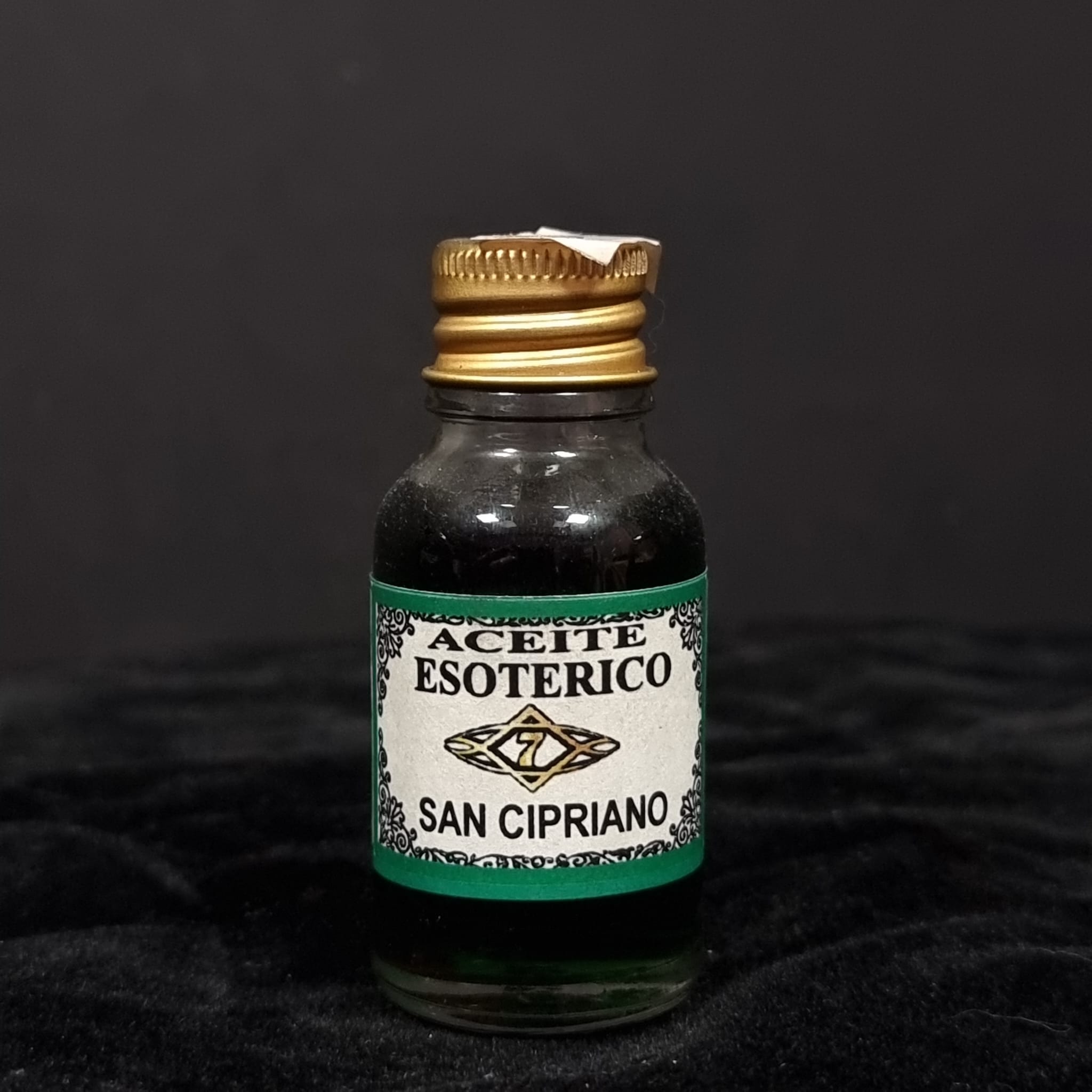 Aceite esotérico San Cipriano